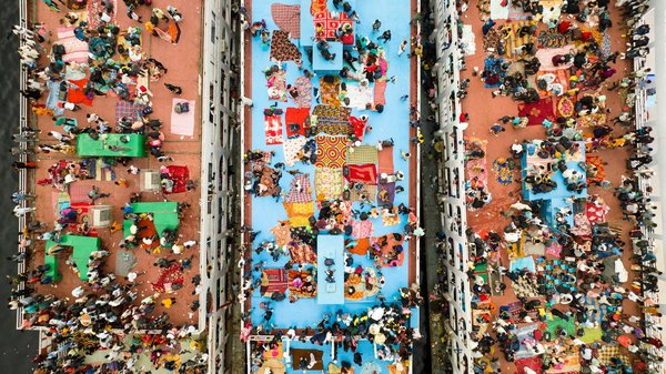 Lancez des matchs excitants avec le jeu de dés de football !