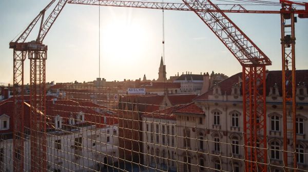 Sécurisez vos travaux à Tours avec des filets anti-chutes et anti-volatiles